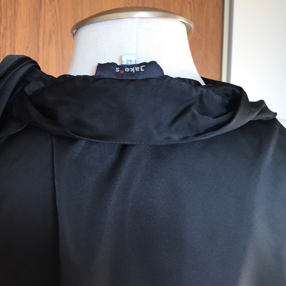 Black blouse - Picture 5 of 5